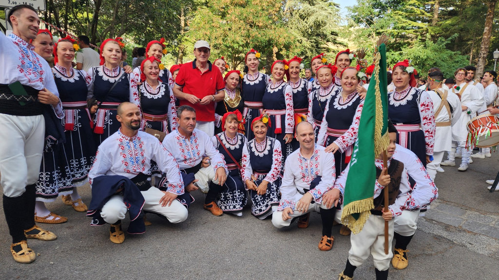 PolizziGenerosaSagraNocciole